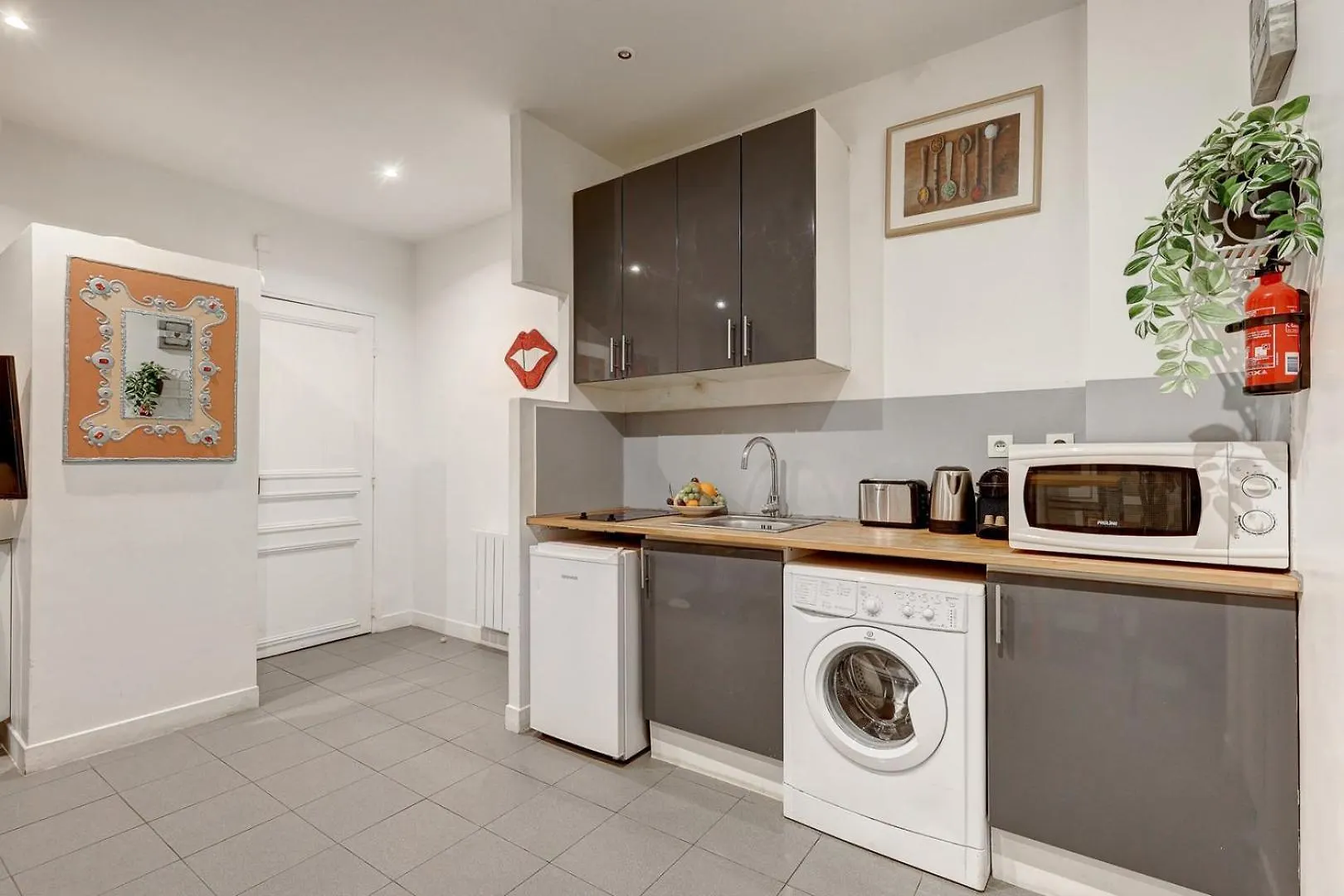 Appartamento 344 Angouleme - Superb In Parigi